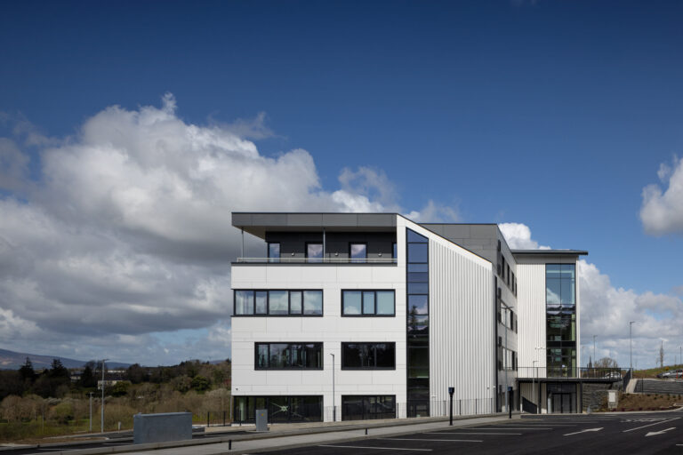 MOSART Enniscorty TECH OFFICE 130423 106 HIGH RES 768x512