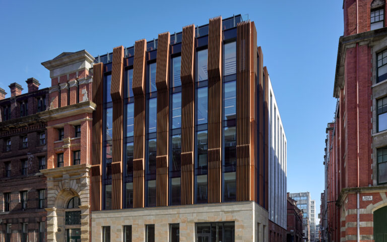 MT Tribeca 768x480